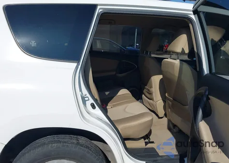 2009 Toyota Rav4 z USA, uszkodzony, nr VIN JTMZF33V99D006528